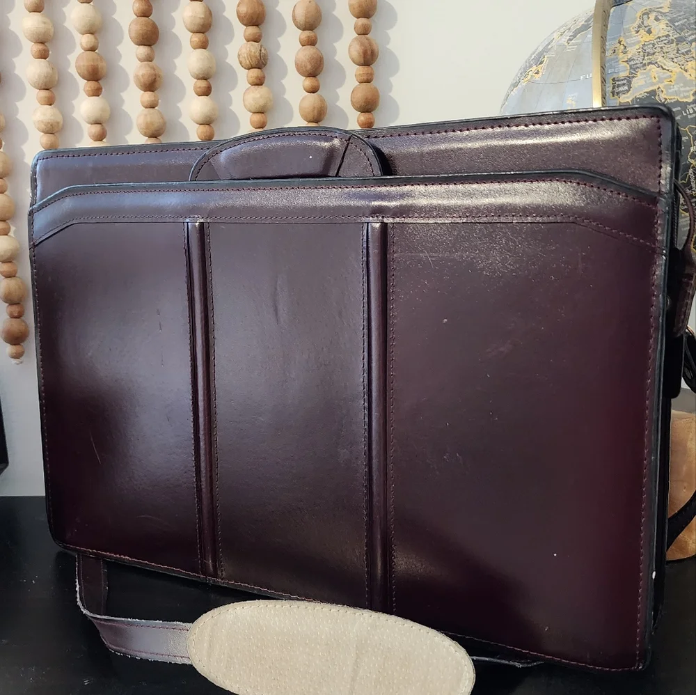 Vintage HERITAGE Top Grain Leather Portfolio Briefcase
